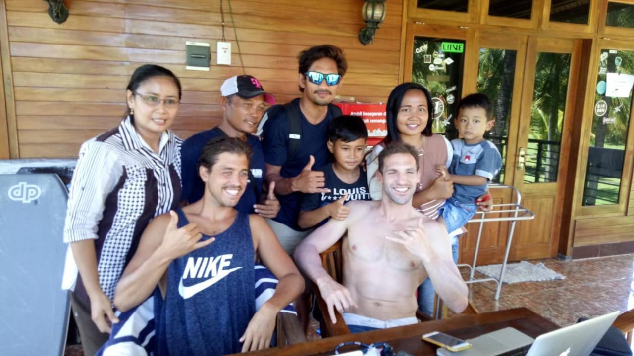 Arrys Watukarung Surfcamp Otel Kalak Dış mekan fotoğraf